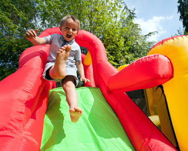 Kids Orlando: Inflatables and Attractions - Fun 4 Orlando Kids