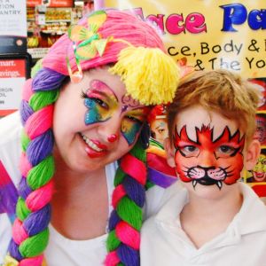 Smiles Face Painting & Balloon Twisting