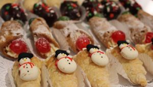 Rosen Belle Vista's Christmas Day Buffet